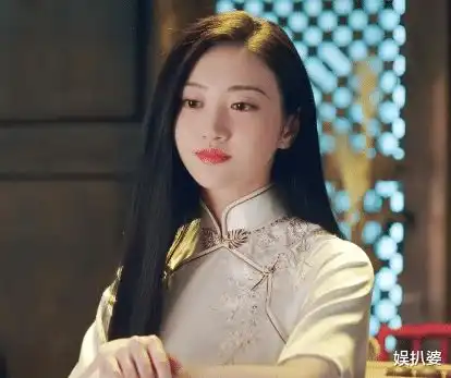 景甜新剧开播,司藤人设被质疑抄袭德鲁纳酒店,到底谁抄谁