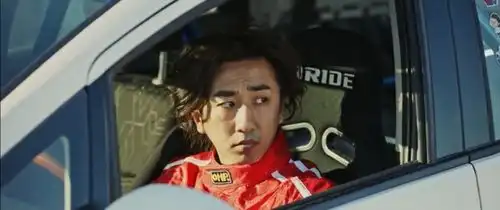 头文字d姊妹篇,小成本大制作的网大,凭什么燃爆全网