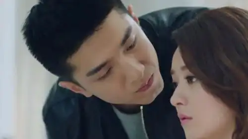 倾城时光霸道总裁蠢萌表白,蓝色纱裙水中拥抱