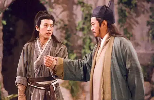 笑傲江湖中,被葵花宝典坑惨的门派,差点从江湖除名
