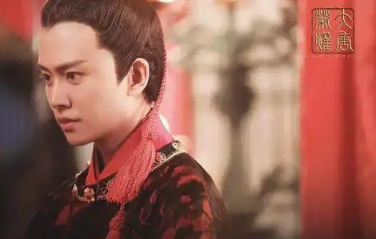 2017年人气大涨的9位男明星,我站姑父