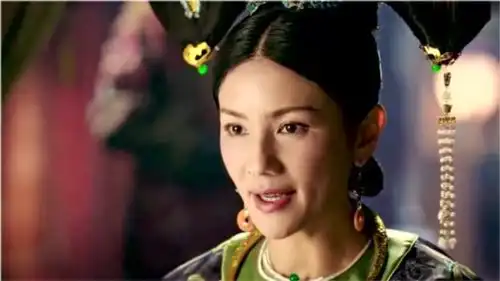 纯妃大智若愚,戴如懿中宫的首饰给皇上看这下嘉贵妃遭报应了