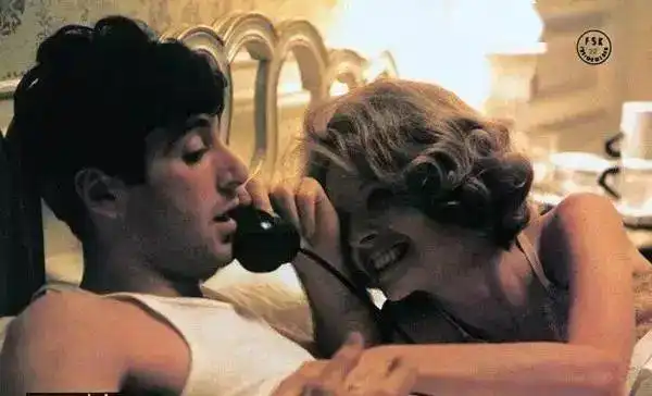 今日相约与你有关皆是浪漫来听爱乐之城奥斯卡金曲视听音乐感受爱情吧
