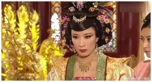 40岁杨怡,从龙套到tvb花旦用了十几年,如今走向人生巅峰
