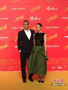 姜文现身一步之遥首映惜字如金仅说四字
