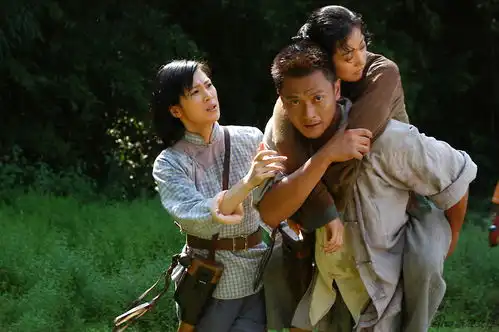 童蕾从红色中走来洗尽铅华唯美婉约
