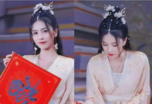 长月烬明白鹿杀青现场杀青照曝光扮相灵气逼人,网友太美
