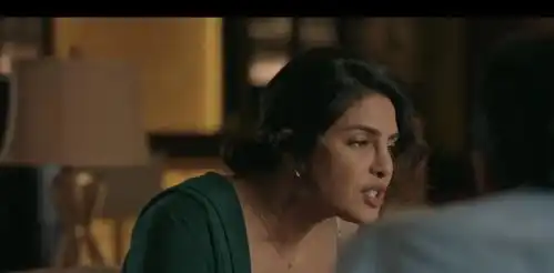 印度版寄生虫,被困在鸡笼的穷人,该如何逆风翻盘