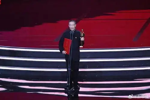 朱一龙百花奖最佳男主角,马丽获最佳女主角
