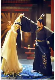 范冰冰晒武则天唯美剧照网友大赞美爆了
