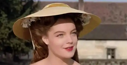 历史上的茜茜公主比电影中的更漂亮,她是童话中的美丽皇后