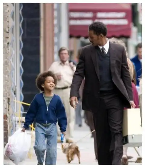 温情抱团,感受幸福,电影渲染心灵的温度,令人感动喜剧克里斯美丽人生经典电影风雨哈佛路网易订阅