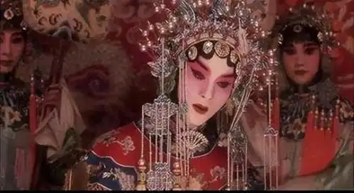 陈凯歌无奈吐槽俩崽子长得都不像我,陈红的基因怎么那么强大
