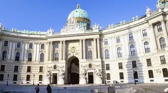 匈牙利奥地利3天2晚独立成团寻找茜茜公主的芳踪维也纳美泉宫霍夫堡皇宫金色大厅斯特凡大教堂联合国总部潘多夫茜茜公主行宫
