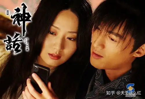 乘风破浪的姐姐白冰张萌金莎同框,神话十年,谁变了
