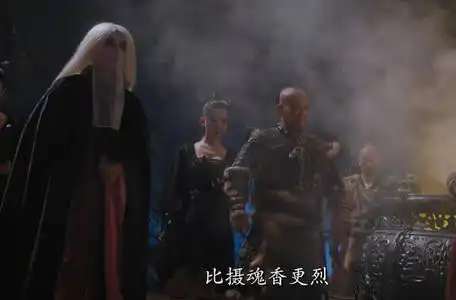 白发魔女外传孤独是宿命,还是一个人自己做的选择
