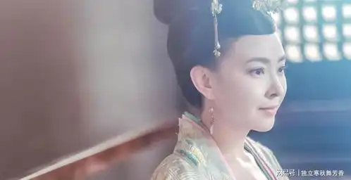 她因为手好看而成为皇后,却因管不住嘴打入冷宫,两年后凄凉离世