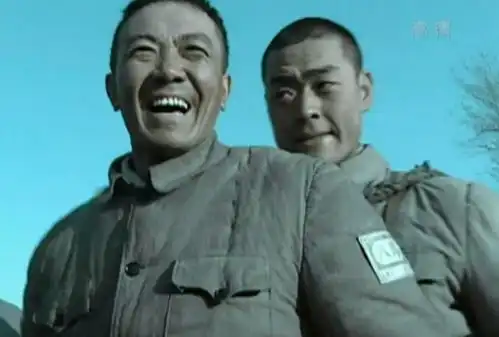 演员张桐最穷时吃狗粮,抑郁后多次自杀未遂,妻子陪他走出低谷