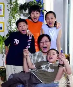 11年了,家有儿女里的朵朵,现在竟然长这样