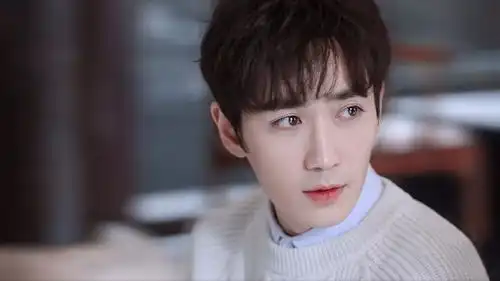 朱一龙演吴邪,穿睡衣翻白眼乐坏观众,重启之极海听雷已开播
