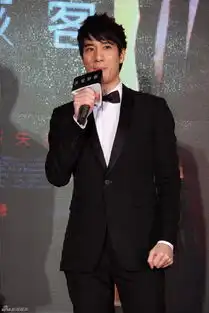 黑帽骇客台北首映王力宏绅士汤唯镂空性感
