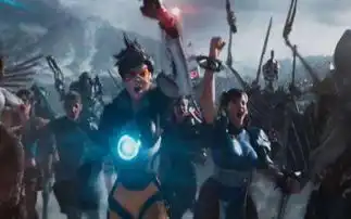 男子为了找寻失踪女儿改当司机努力发寻人卡,24年后女儿终於回来了
