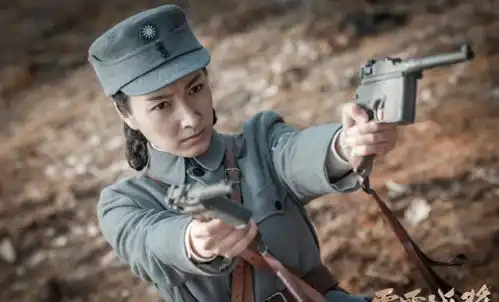 李云龙打仗涂发胶,护士全场制服短裙,鲜肉版亮剑毁三观
