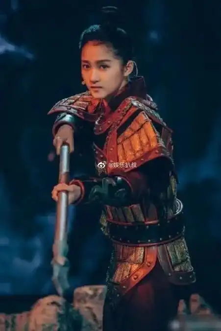 杨紫最适合妆容竟然是真想追着她问口红色号
