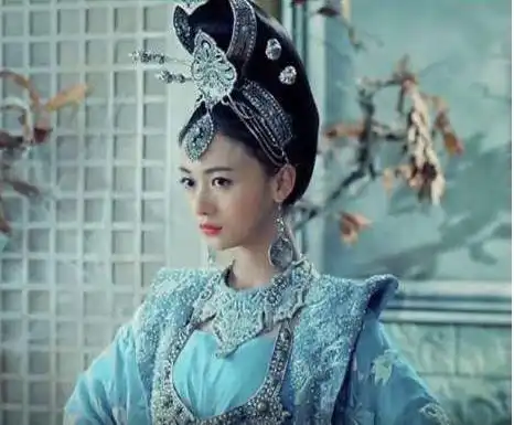 演过妲己的女星范冰冰颜值高,吴谨言清纯,而她却无法超越
