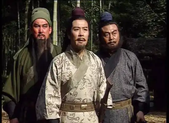 三国演义电视剧白衣渡江闹笑话,赖上罗贯中
