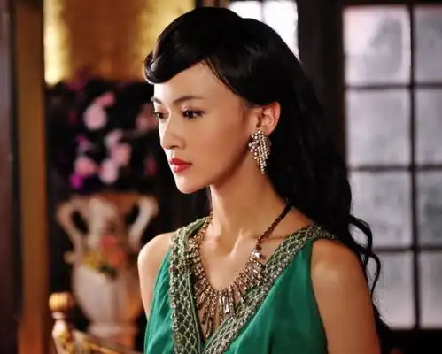 吴谨言烽火佳人剧照腹黑