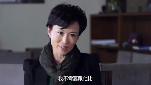 麻辣女兵小米和妈妈进行跑酷大比拼,米蓝不愧是军人,身手不凡
