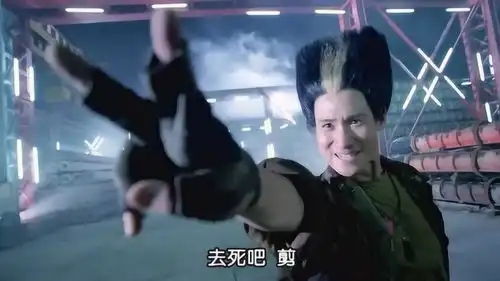 电影版街头霸王,这招无敌旋风腿见过吗打游戏都没这么好玩