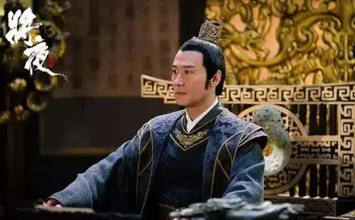 将夜影视评分高达8.6,人气潮爆网友直言播放百亿指日可待
