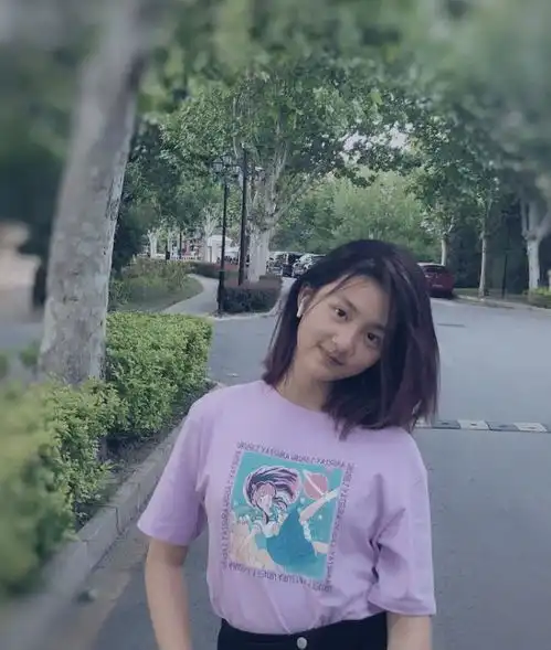 宋轶嫉妒景甜司藤这部戏最初接触了她,后来却被景甜拿下了
