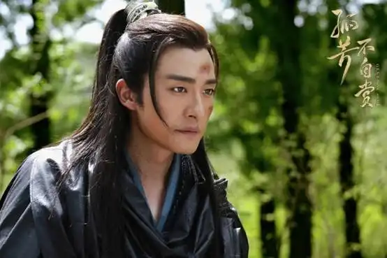 吕小布不愧是国际脸孙艺洲撞脸姜河那,网友笑称亲兄弟