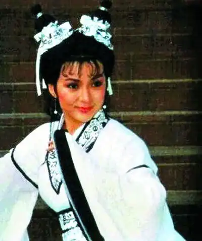 西施秘史尤小刚选西施非赶潮流盘点各版西施