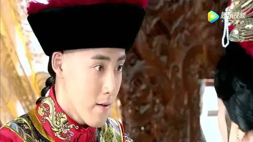 新还珠格格还珠三美展示的元素令人振奋,金锁最美了