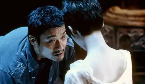 2004年17岁少女身中38刀被害,16年后真凶落网,凶手只想吓吓她
