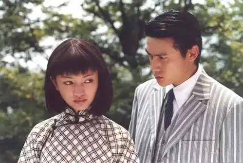 在没有结果的年代,怀念牵手就是爱情