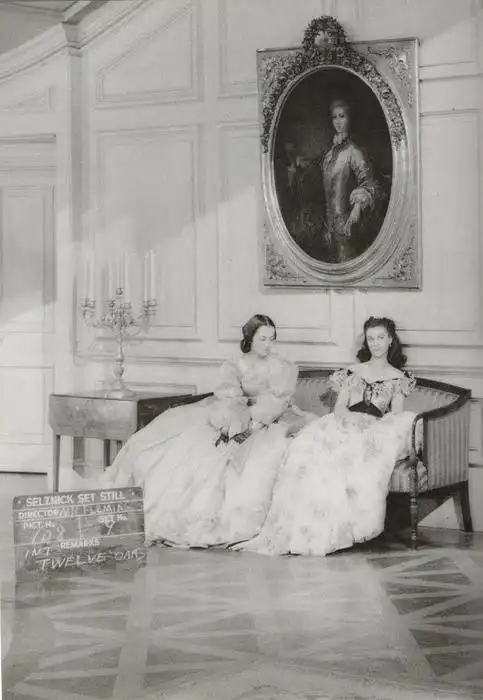 乱世佳人梅兰妮奥利维娅德哈维兰去世,享年104岁
