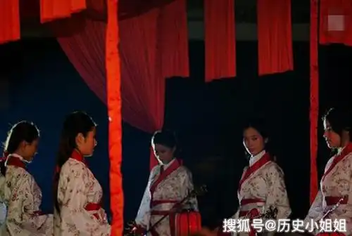 浅谈四十二朱厚熜痴迷长生,惨遭宫女暗杀,为练仙丹20年不上朝
