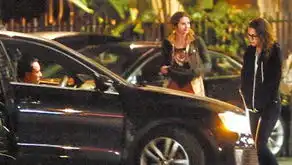 暮光女偷腥照疑有人栽赃与帕丁森已商讨婚事
