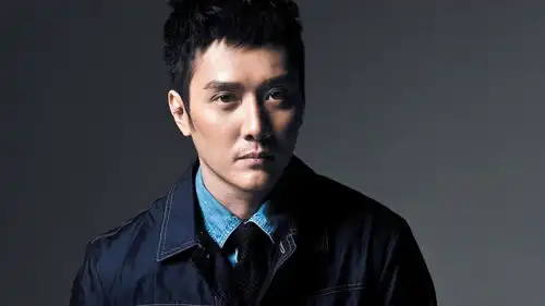 冯绍峰带儿子看舞台剧被偶遇,5岁想想颜值抢眼,遗传父母好基因