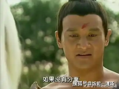 与李连杰是师兄弟,曾是卧虎藏龙武术指导,为吴京甘做绿叶