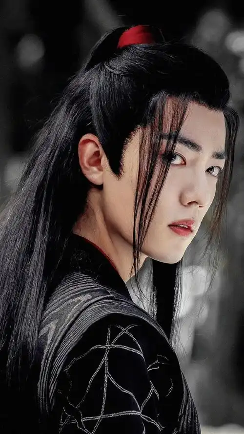 我的最佳头条阳光明媚的肖战向你走来