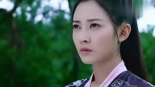 香蜜鎏英为让奇鸢现身,不惜拿自己的性命做赌注,终得偿相见