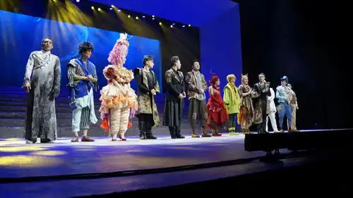 音乐剧小王子治愈上演纪念75周年重现世界经典