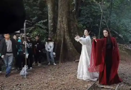 司藤片场花絮,景甜一直逗李依晓,白英在现场笑得花枝乱颤