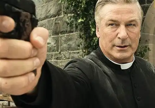 太惨烈美国老戏骨片场误杀导演编剧重伤,拍戏也要命